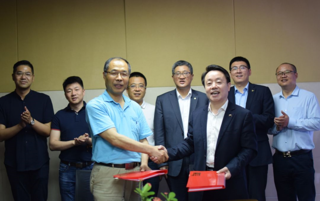 “綠(lǜ)金(jīn)訊車(chē)”“亞銀(yín)” 智慧停車(chē)無感支付戰略合作(zuò)全面啓動